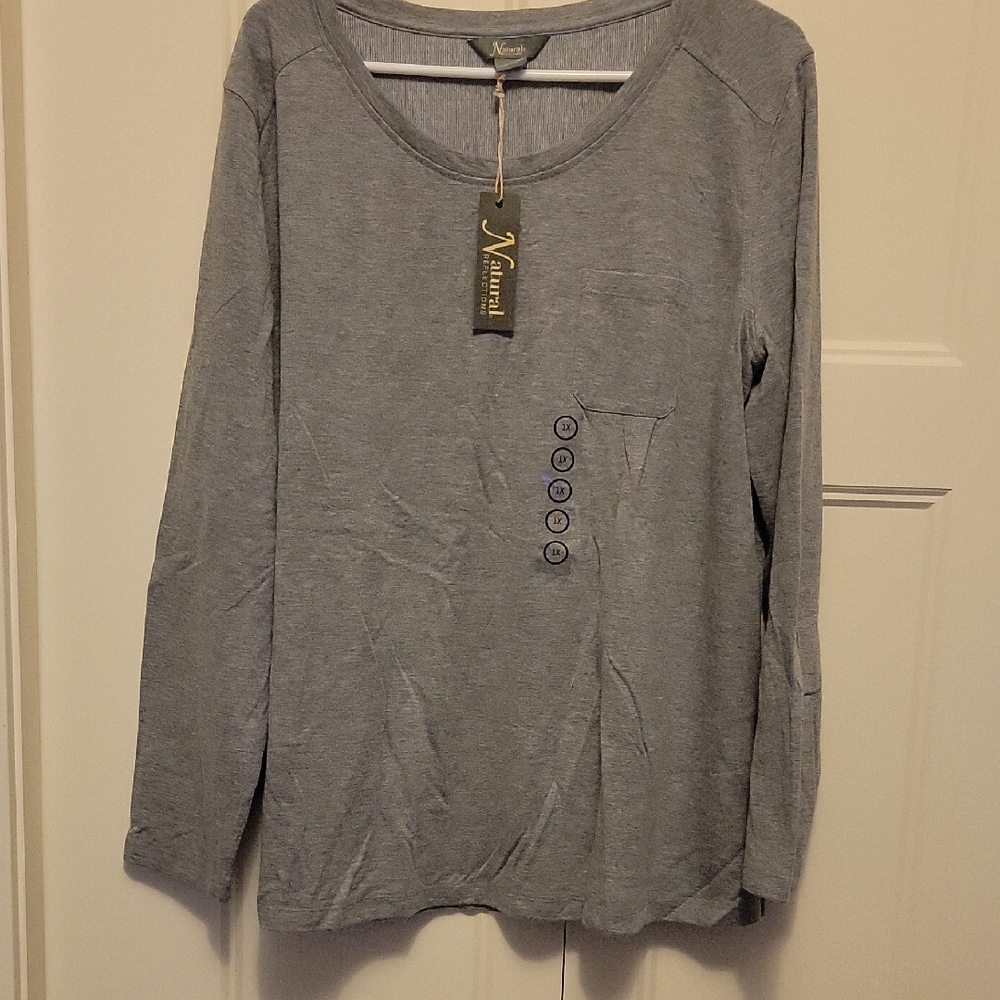 NWT Natural Reflections Gray Long Sleeve Top